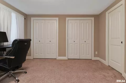 1808 Pfitzer Rd, Normal, IL 61761 photo 36
