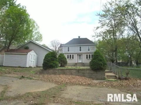 Exterior - 534 S Main St, Canton, IL 61520 photo 3 of 3