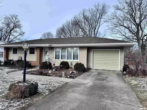 308 S Verzel Dr, Macomb, IL 61455 photo 18