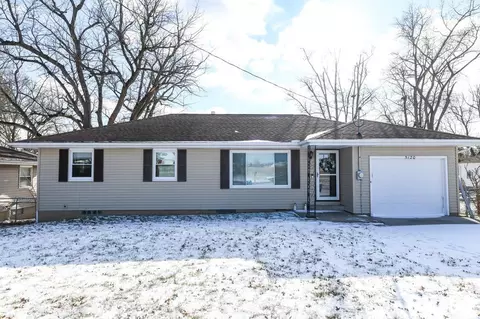5120 W Pfeiffer Rd, Bartonville, IL 61607