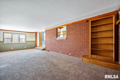 407 Devonshire Rd, Washington, IL 61571 photo 12