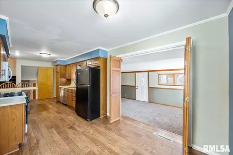 407 Devonshire Rd, Washington, IL 61571 photo 7