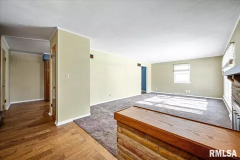 407 Devonshire Rd, Washington, IL 61571 photo 4