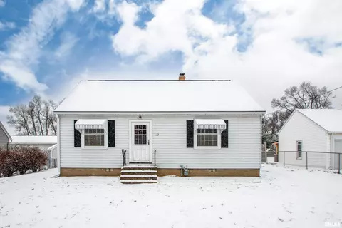 112 Franklin St, Washington, IL 61571