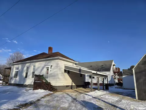 Other - 804 E Locust St, Canton, IL 61520 photo 18 of 21