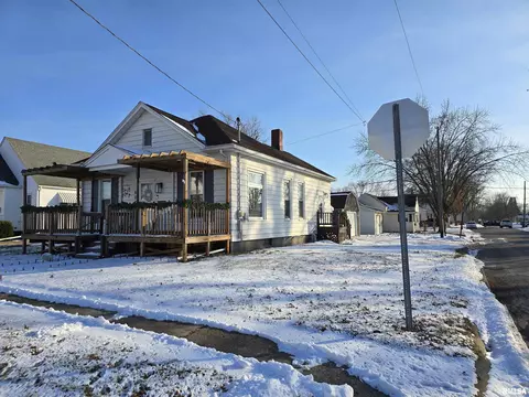 Other - 804 E Locust St, Canton, IL 61520 photo 1 of 21