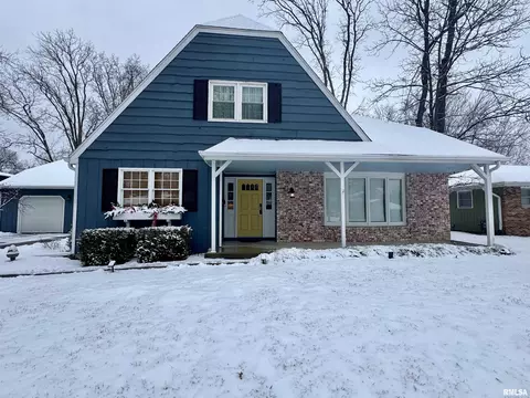 10 Hickory Bow, Macomb, IL 61455