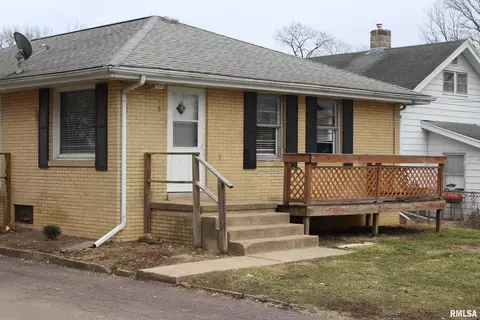 2717 N Springdale Avenue A, Peoria, IL 61603