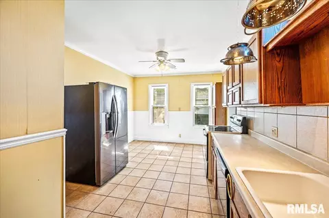 Kitchen - 738 N Main St, Eureka, IL 61530 photo 2 of 2
