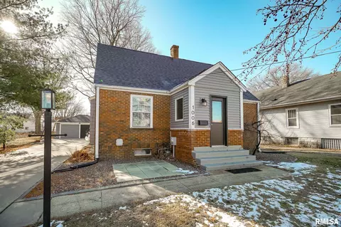 1006 E Marietta Ave, Peoria Heights, IL 61616