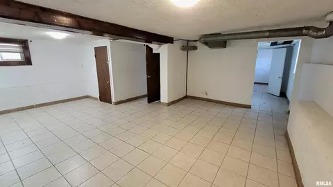 619 E Thrush Ave, Peoria, IL 61603 photo 19