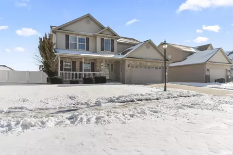 717 Pintail Ln, Washington, IL 61571