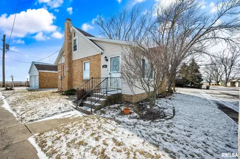 200 W Bertram St, Metamora, IL 61548
