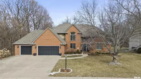 1009 W Bennett Ct, Dunlap, IL 61525 photo 2
