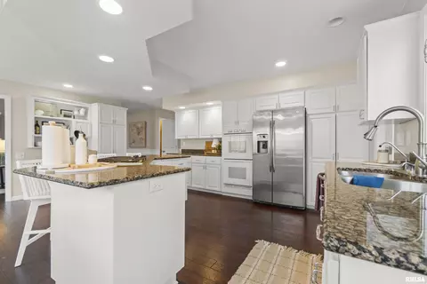 1009 W Bennett Ct, Dunlap, IL 61525 photo 12
