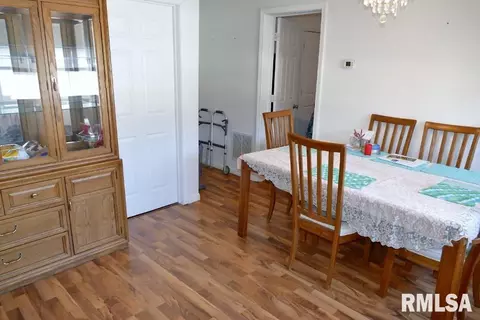 Dining - 8624 W Main St, Mapleton, IL 61547 photo 2 of 2