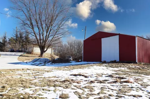 Exterior - 252 Grimm Rd, Congerville, IL 61729 photo 2 of 3
