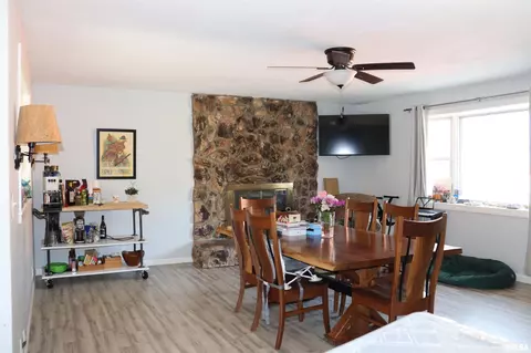Dining - 252 Grimm Rd, Congerville, IL 61729 photo 1 of 3