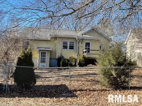 Exterior - 809 S Mcarthur St, Macomb, IL 61455 photo 4 of 4