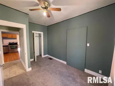 Bedroom - 809 S Mcarthur St, Macomb, IL 61455 photo 5 of 6