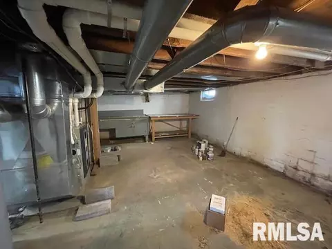 Other - 809 S Mcarthur St, Macomb, IL 61455 photo 5 of 11