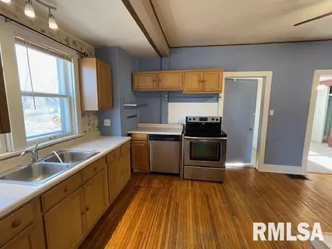 Kitchen - 809 S Mcarthur St, Macomb, IL 61455 photo 1 of 1