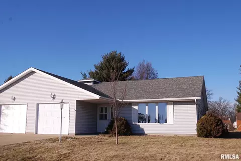 1541 E Myrtle St, Canton, IL 61520 photo 27