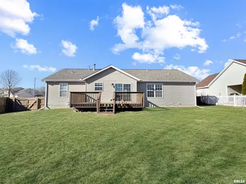 1502 Red Brook Ct, Metamora, IL 61548 photo 34