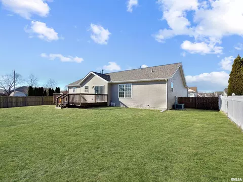 1502 Red Brook Ct, Metamora, IL 61548 photo 36