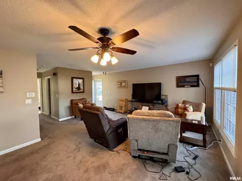 Living - 195 Arlington Dr, Macomb, IL 61455 photo 5 of 5