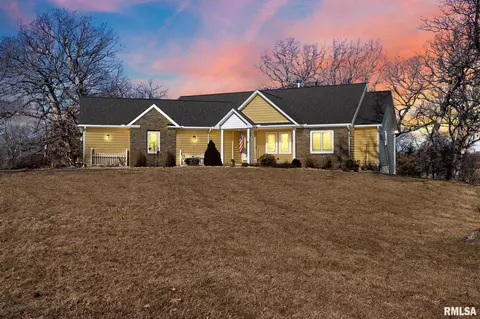 360 Grebner Rd, Metamora, IL 61548 photo 1