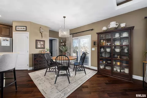 360 Grebner Rd, Metamora, IL 61548 photo 12