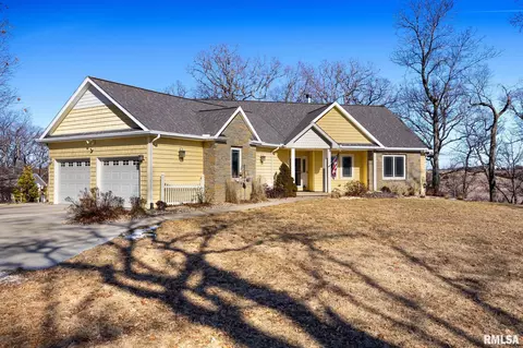 360 Grebner Rd, Metamora, IL 61548 photo 3