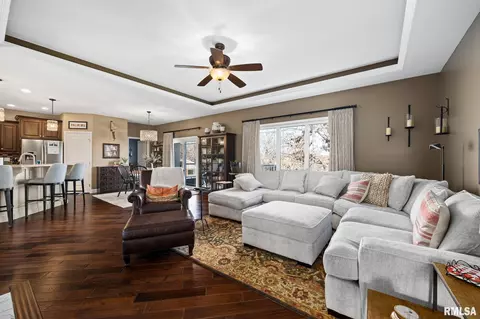 360 Grebner Rd, Metamora, IL 61548 photo 14