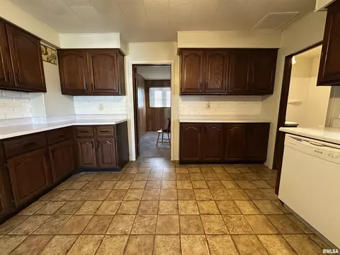 Kitchen - 1004 E Pierce St, Macomb, IL 61455 photo 2 of 3