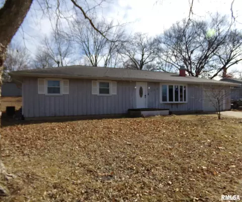 Other - 308 N Sunset St, Manito, IL 61546 photo 2 of 8