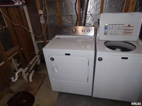 Other - 308 N Sunset St, Manito, IL 61546 photo 7 of 8