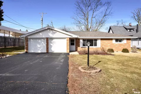 5409 W Harp Hollow Rd, Bartonville, IL 61607