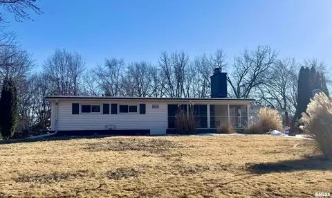 23435 Mohawk Dr, Cuba, IL 61427