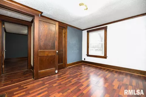 401 E State St, Manito, IL 61546 photo 30