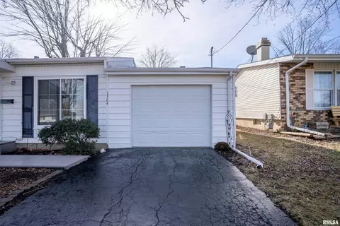 1324 E Locust St, Canton, IL 61520 photo 29