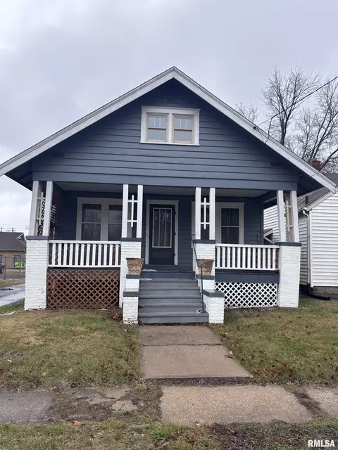 710 W Thrush Ave, Peoria, IL 61604
