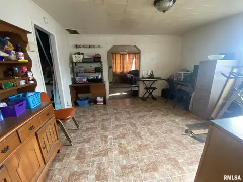 760 S 6th Ave, Canton, IL 61520 photo 11