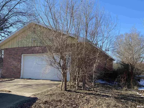 512 N Kennedy St, Bath, IL 62617 photo 3