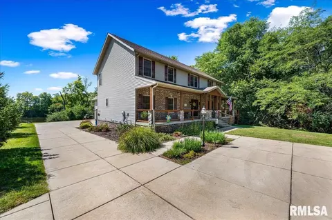 26455 Liberty Ln, Washington, IL 61571