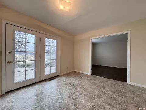 Other - 165 Carriage Hl, Macomb, IL 61455 photo 2 of 7