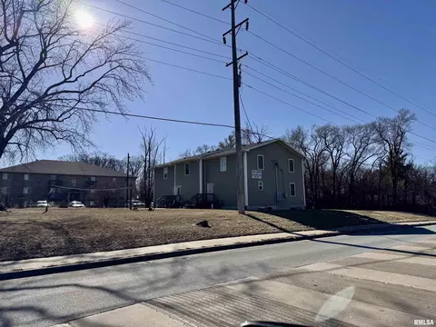 1613 W Adams St, Macomb, IL 61455 photo 2