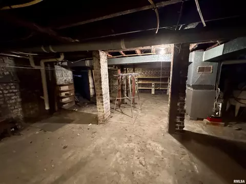 Other - 727 E Jackson St, Macomb, IL 61455 photo 11 of 13