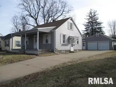 1014 Miller St, Washington, IL 61571