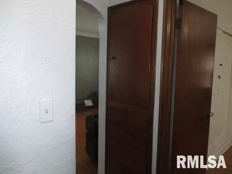 907 E Seneca Pl, Peoria, IL 61603 photo 14